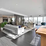 Central Square Penthouse Near Mit Harvard Wi-Fi & Gym