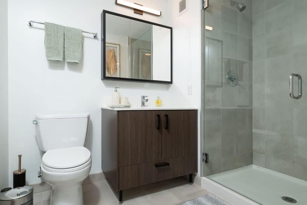 Square Penthouse Near Mit Harvard Wi-fi & Gym Apartment *