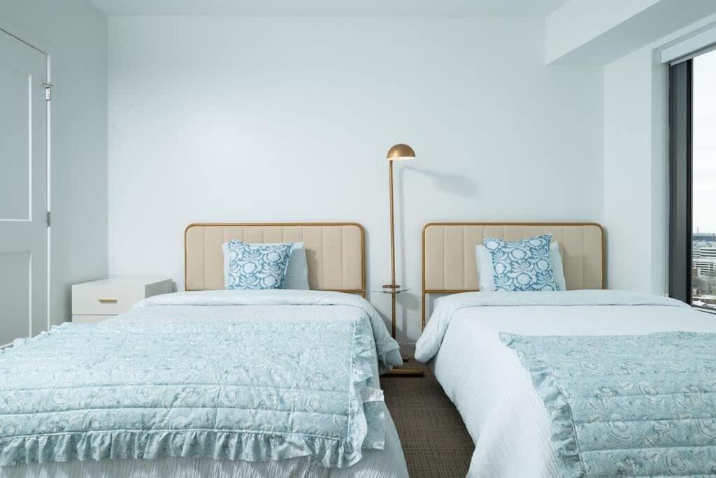 Square Penthouse Near Mit Harvard Wi-fi & Gym Apartment *